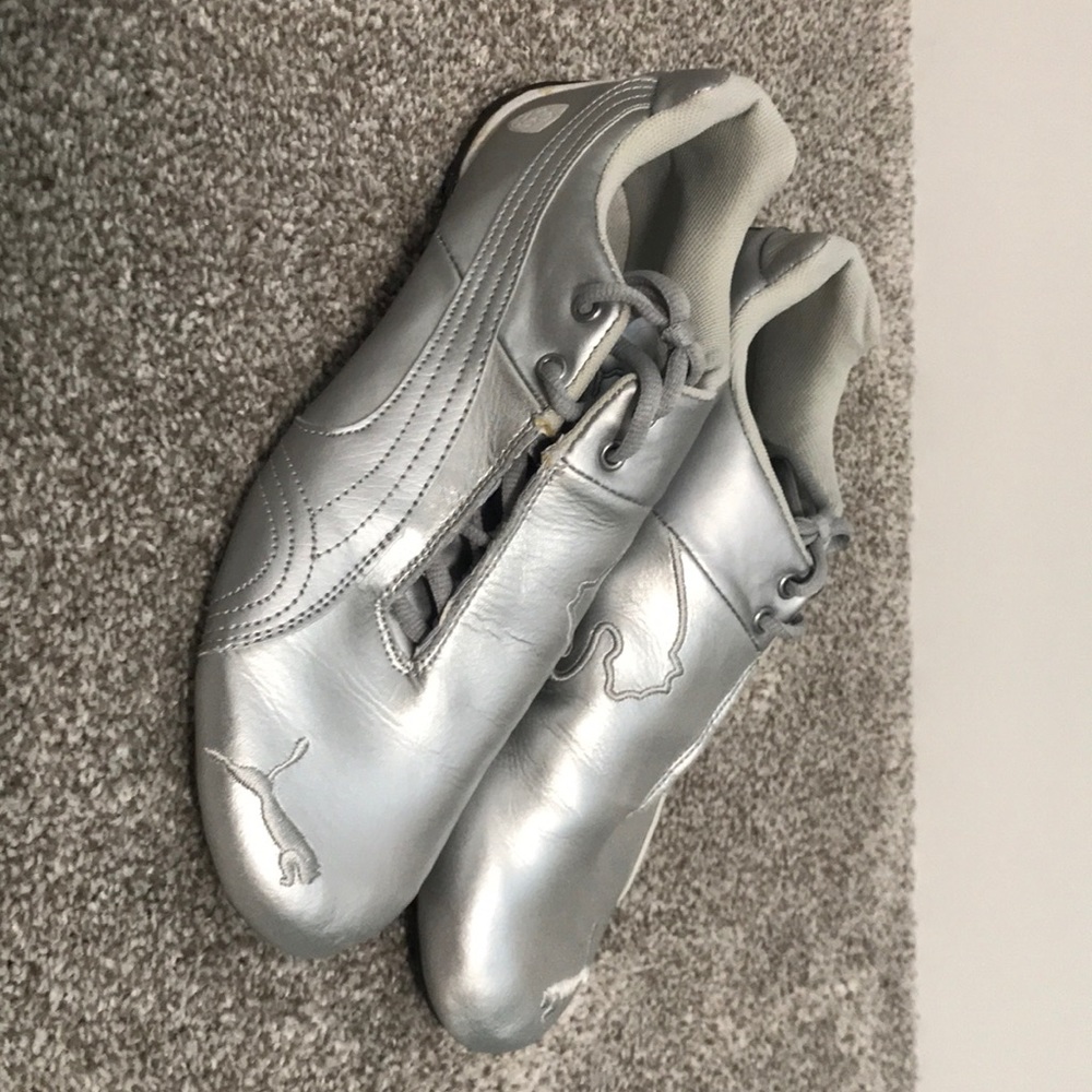 Puma future cat silver, men’s 9.5 women’s 11